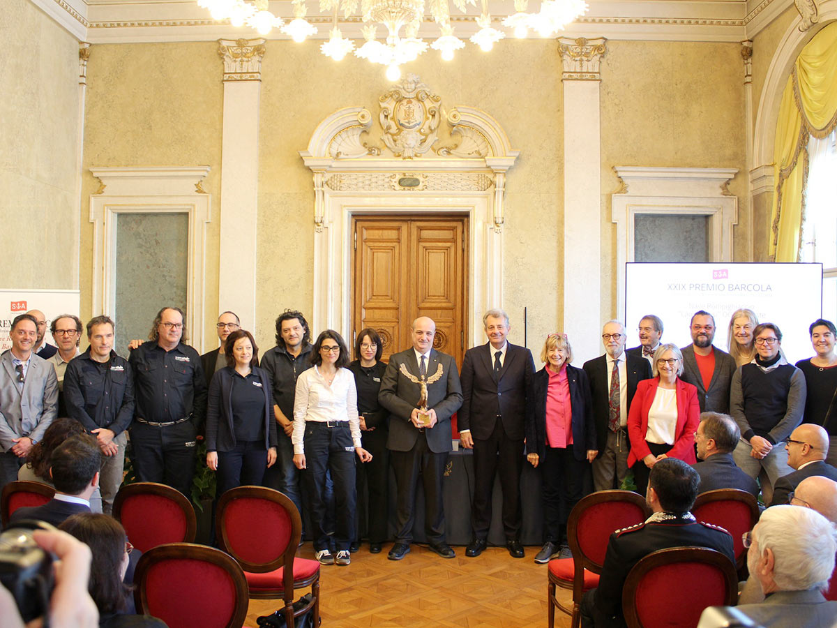 Foto di gruppo alla consegna del Premio Barcola 2023