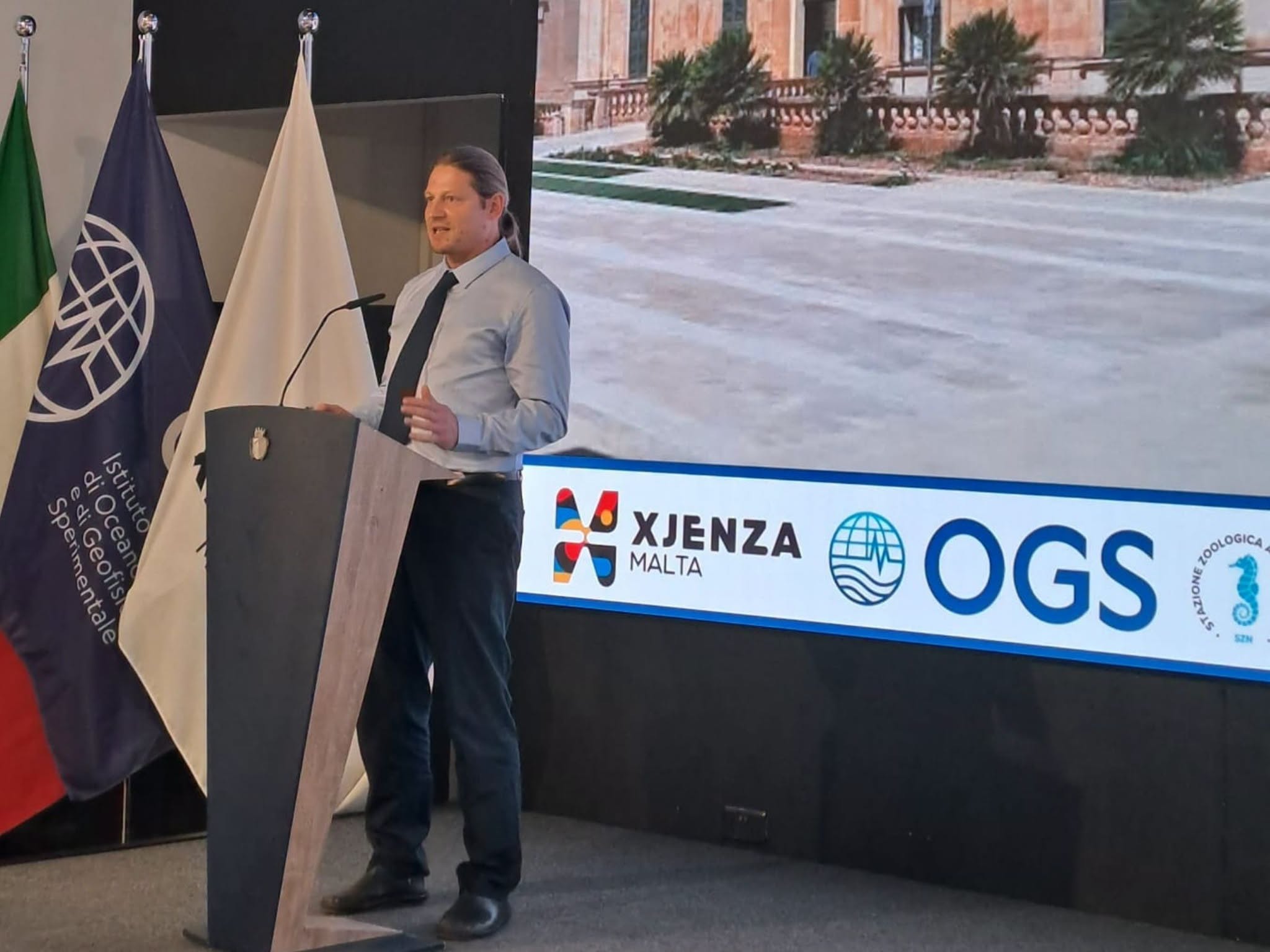 Mou Xjenza Malta e OGS