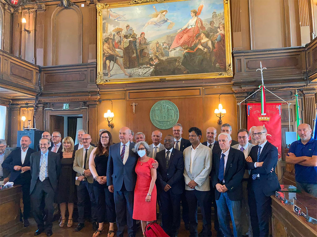 Foto di gruppo in occasione della firma del Protocollo d’intesa “Trieste Città della Conoscenza”